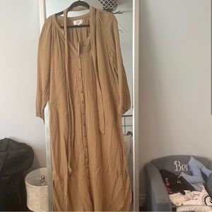 Xirena tan iris dress SIZE LARGE
